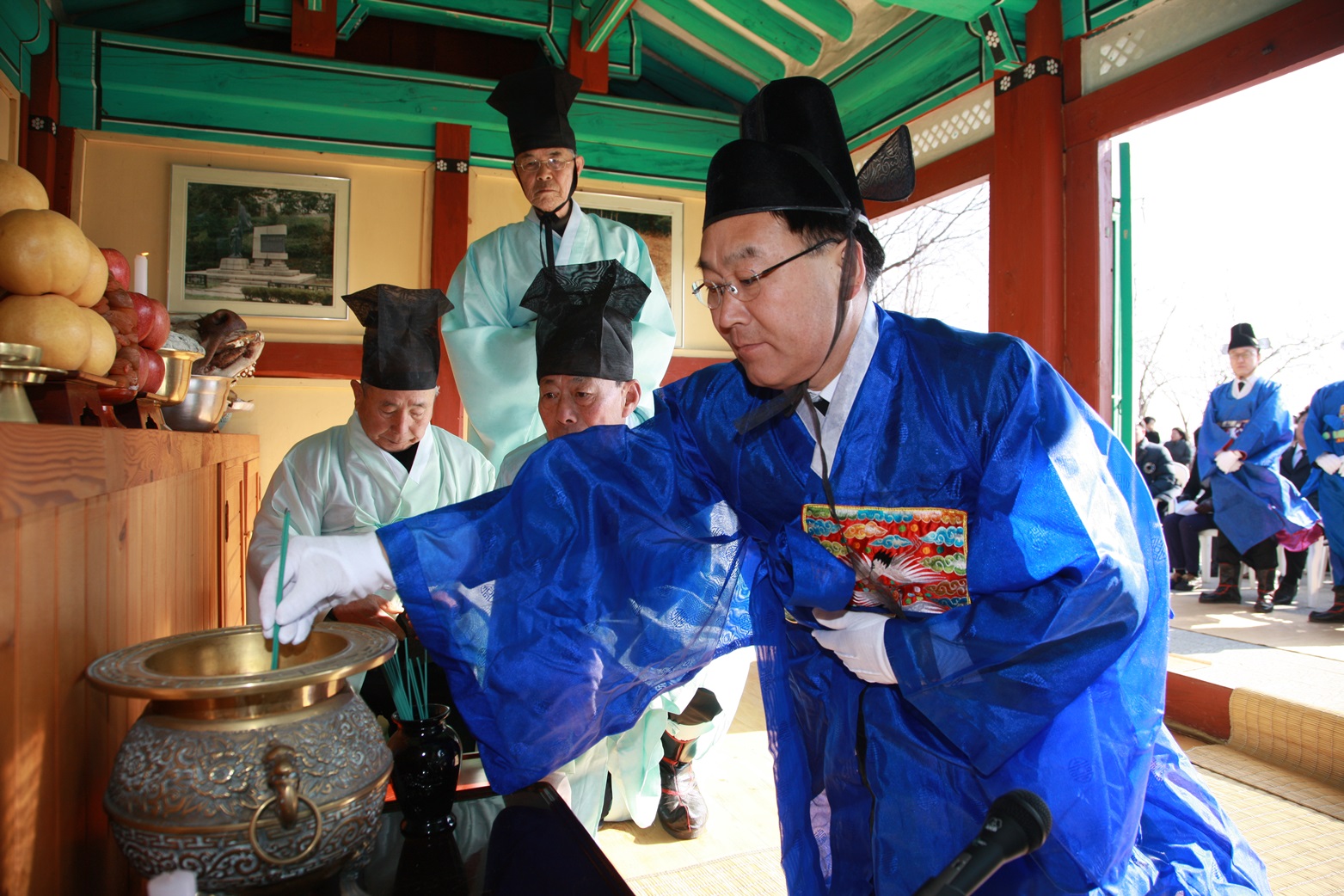 충열사참배및만세공원 3.1절기념행사실시(03.01)